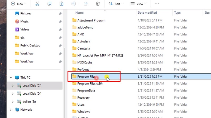 Bấm vào program Files