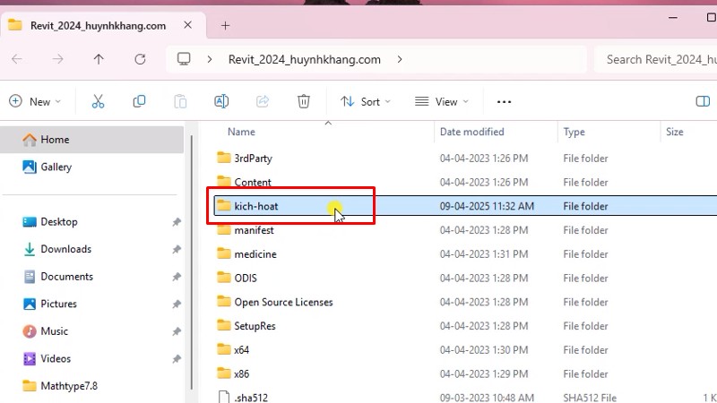 Vào thư mục kich-hoat